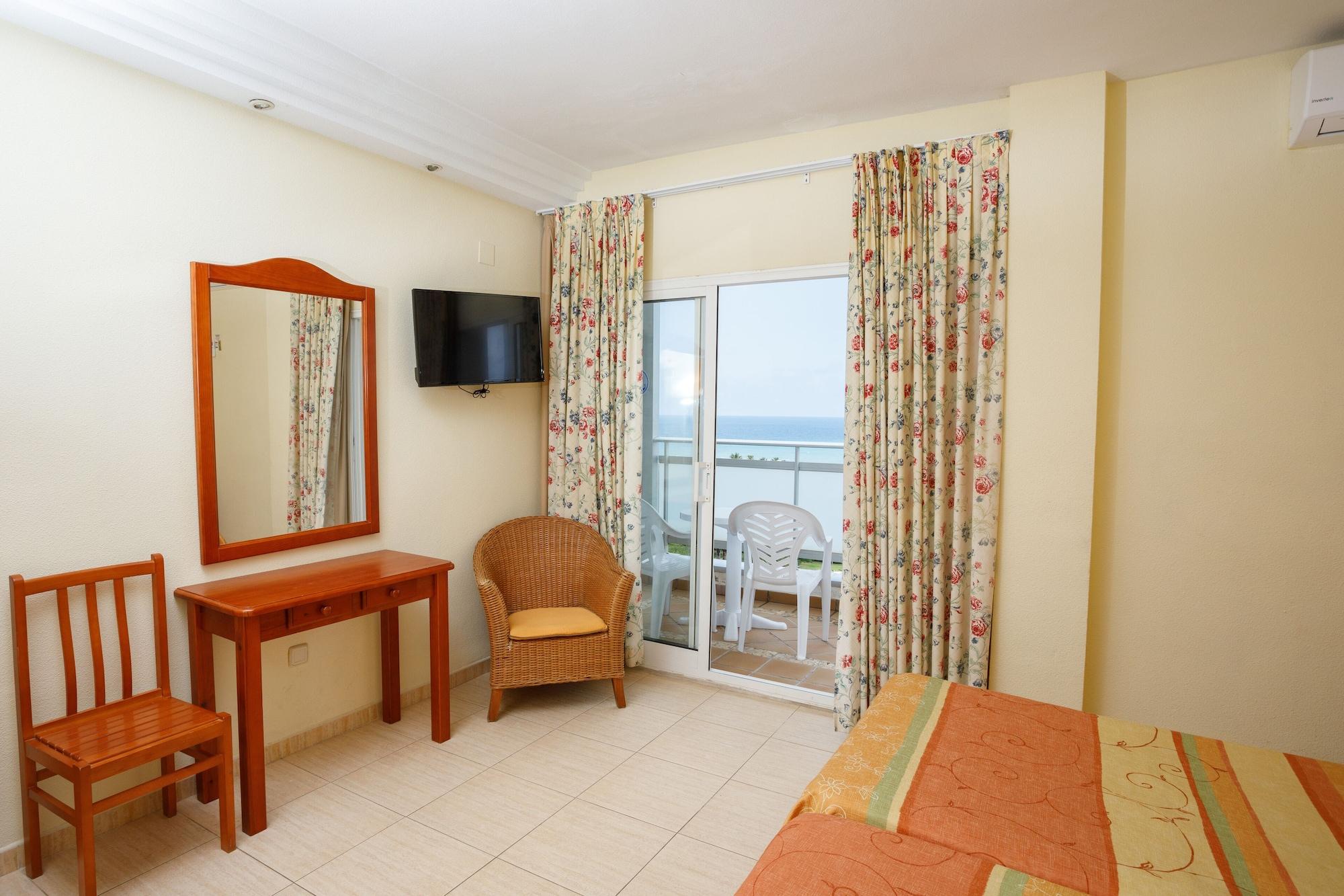 Hotel Tres Anclas Gandia Exterior photo