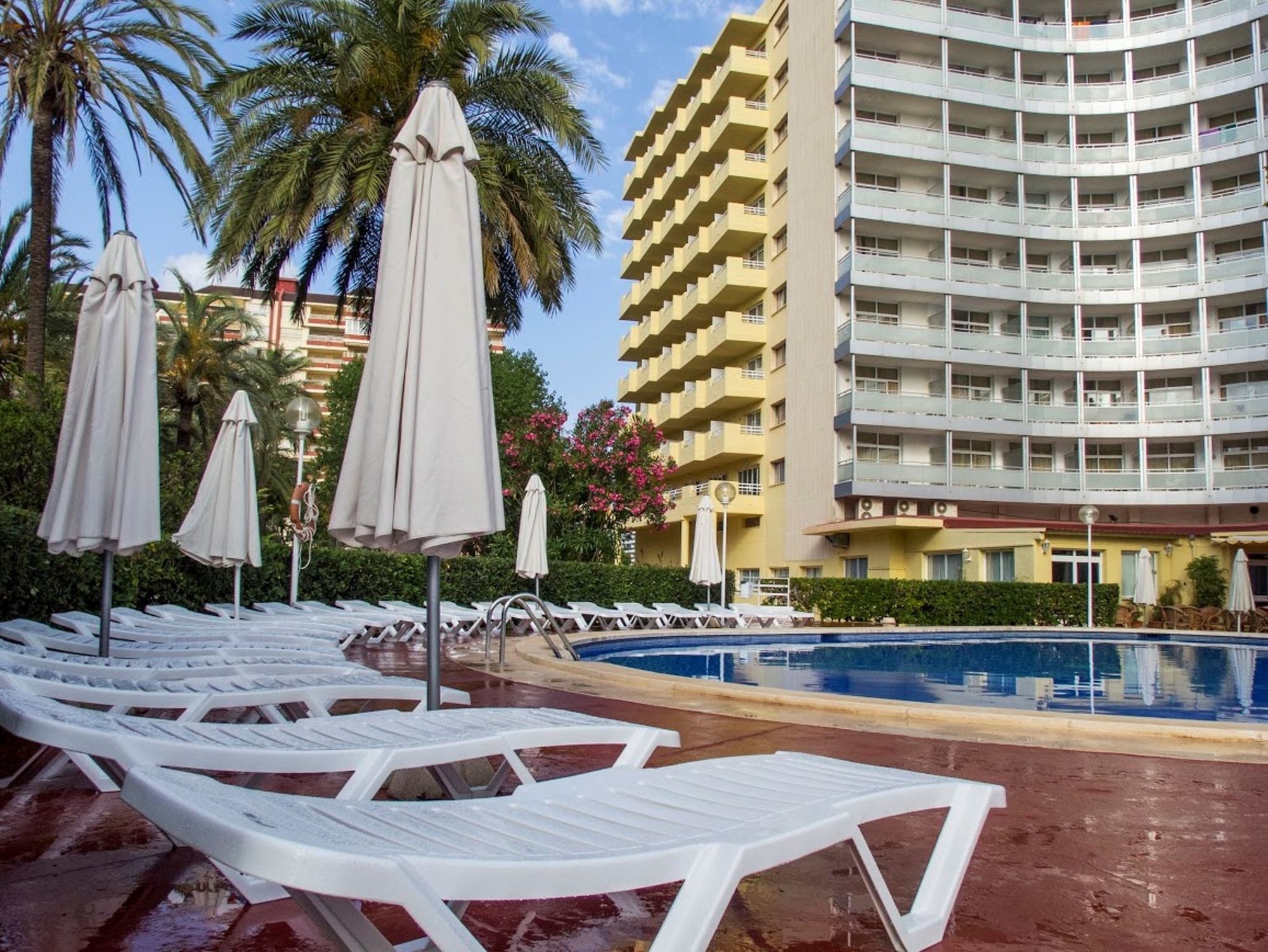 Hotel Tres Anclas Gandia Exterior photo