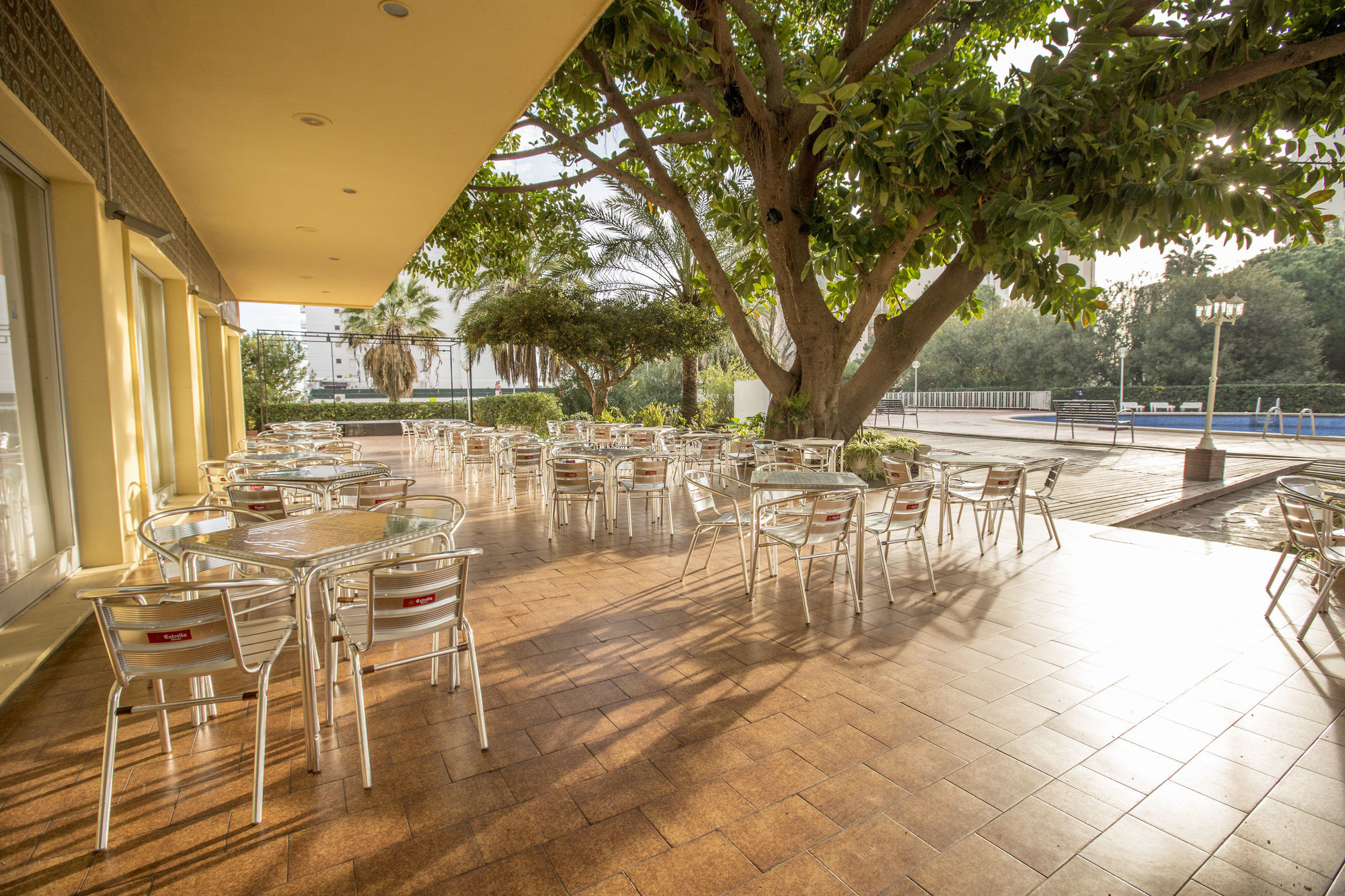 Hotel Tres Anclas Gandia Exterior photo
