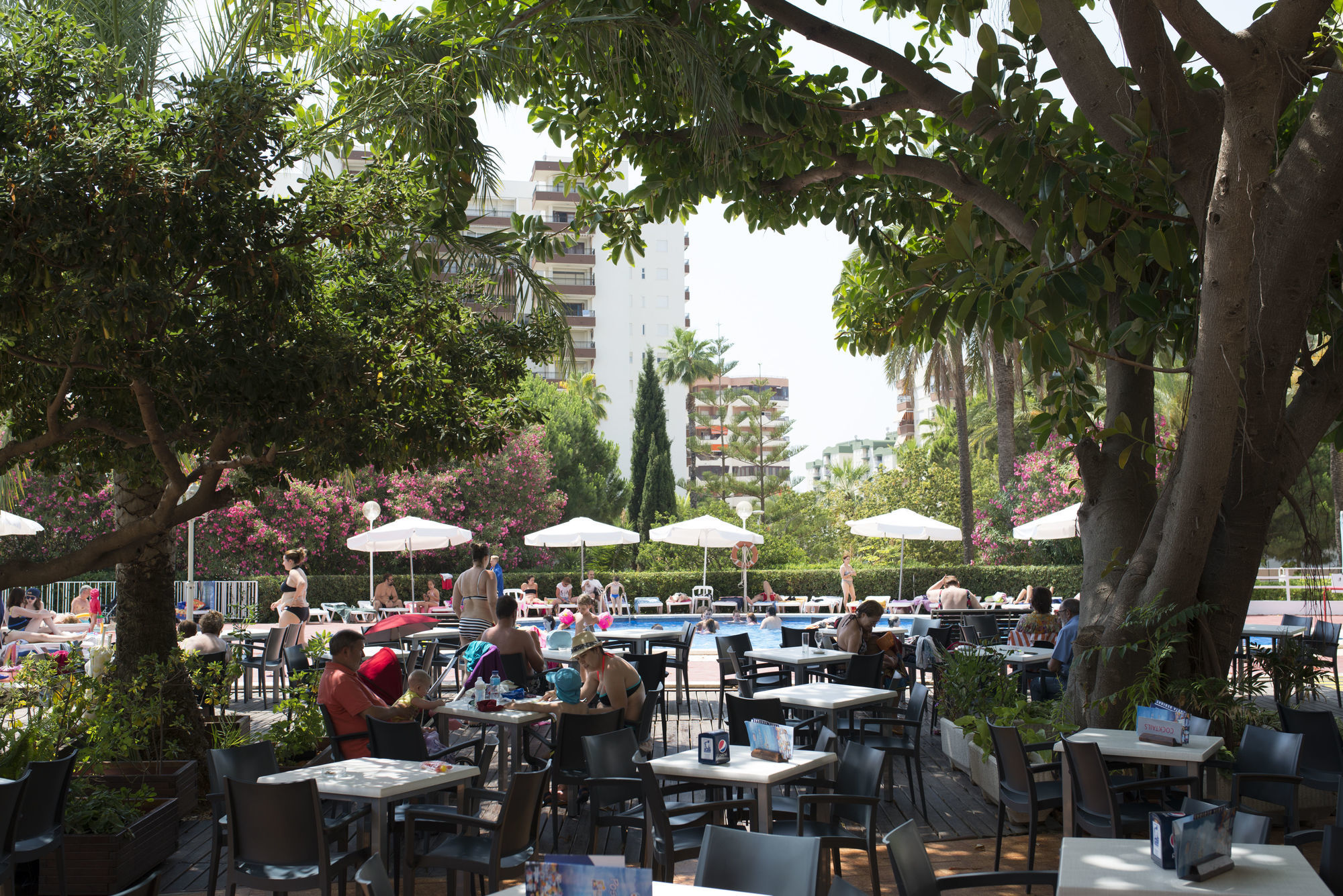 Hotel Tres Anclas Gandia Exterior photo